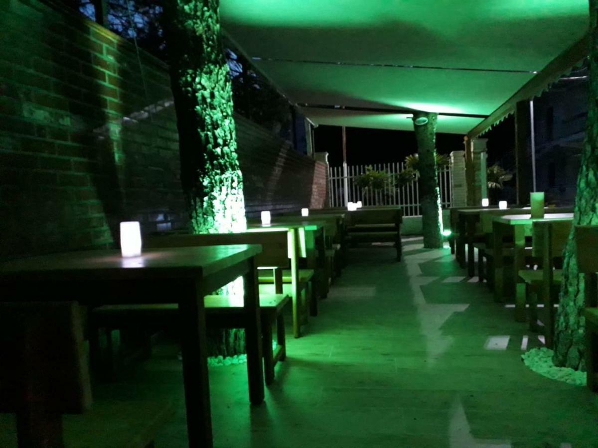 Hotel Otrant Velipoje Luaran gambar